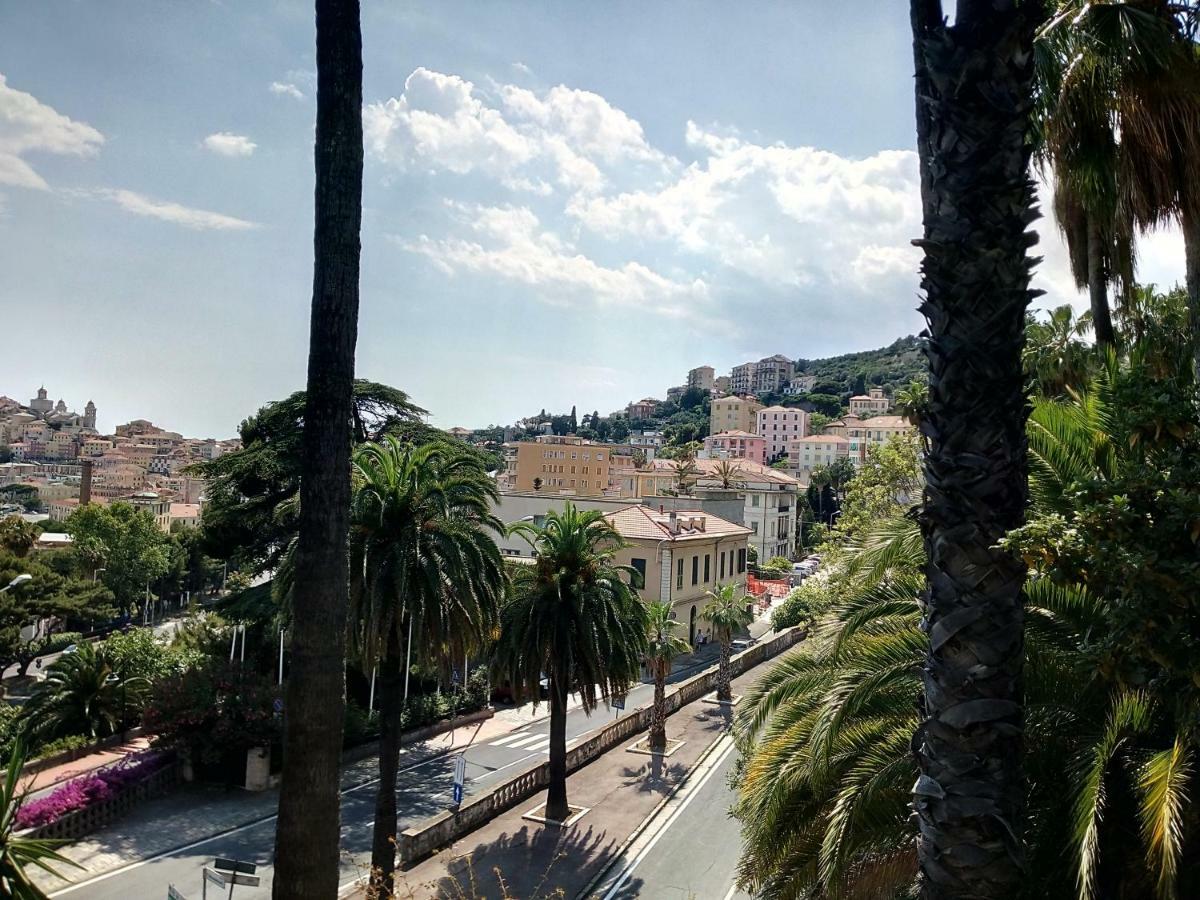 Isola Di Man Appartement Imperia Buitenkant foto