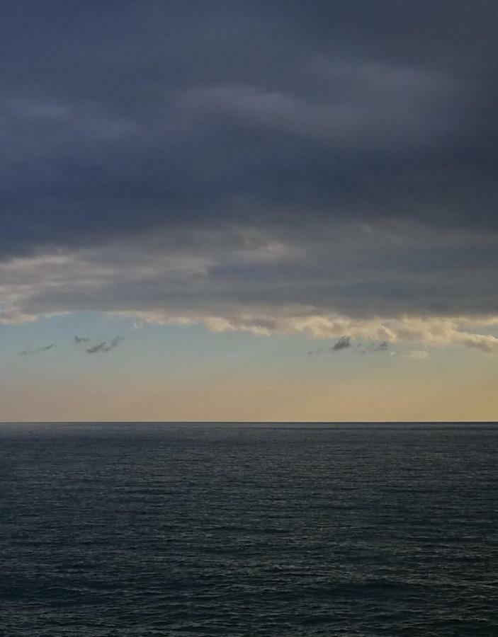 Isola Di Man Appartement Imperia Buitenkant foto